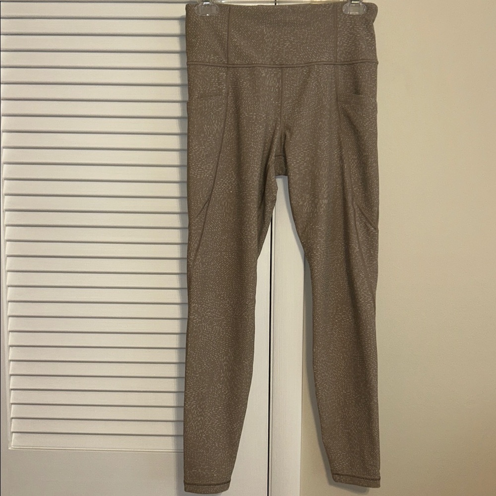 Athleta Taupe Patterned Leggings